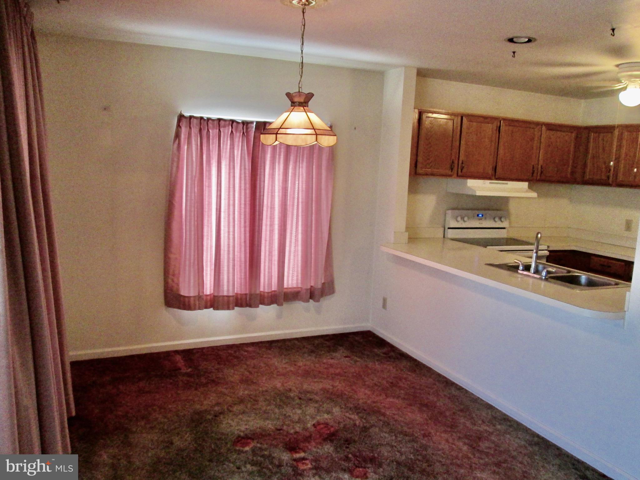 46B Muirfield Drive Reading, PA 19607 - Photo 7 of 39 Dining Area