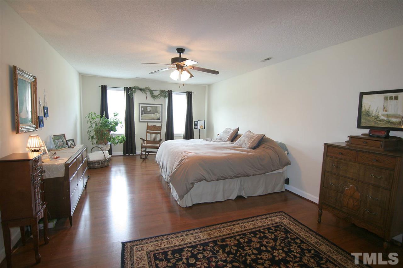 908 Lendermans Circle Raleigh, NC 27603 - Photo 16 of 25 Gallery Image 16