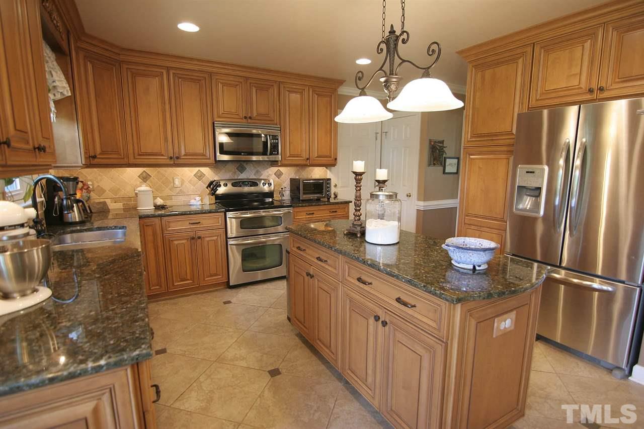 908 Lendermans Circle Raleigh, NC 27603 - Photo 10 of 25 Gallery Image 10