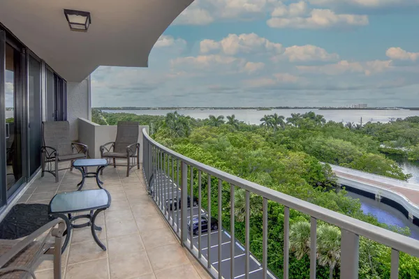 $6,000 | 4200 North Ocean Drive, Unit 2605, Singer Island, FL 33404