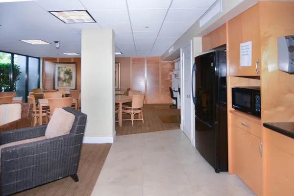 $6,000 | 4200 North Ocean Drive, Unit 2605, Singer Island, FL 33404