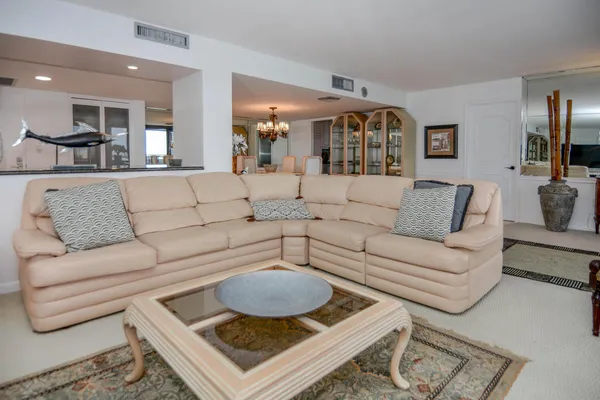 $6,000 | 4200 North Ocean Drive, Unit 2605, Singer Island, FL 33404