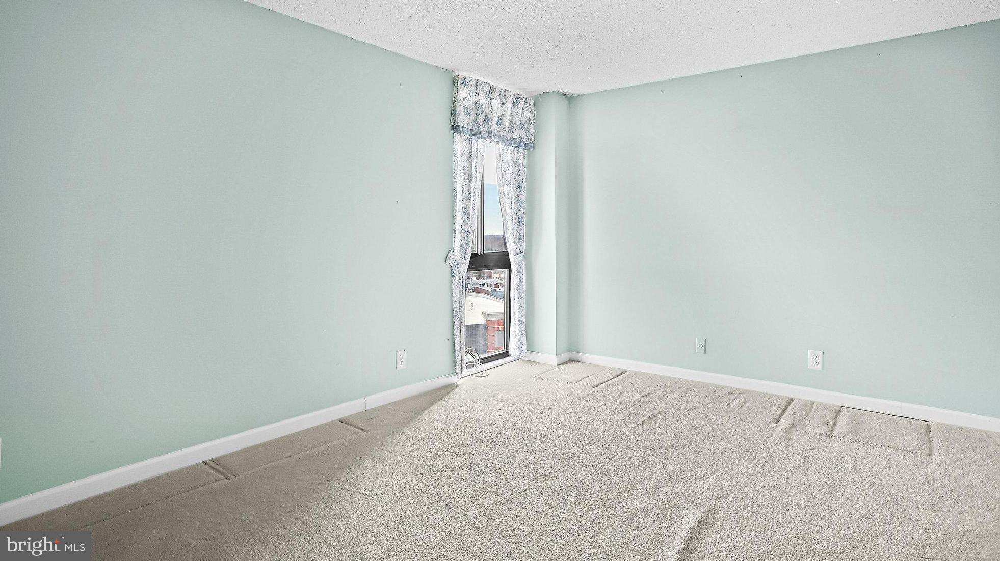 6800 Fleetwood Road, Unit 1101 McLean, VA 22101 - Photo 25 of 31 Bedroom #3