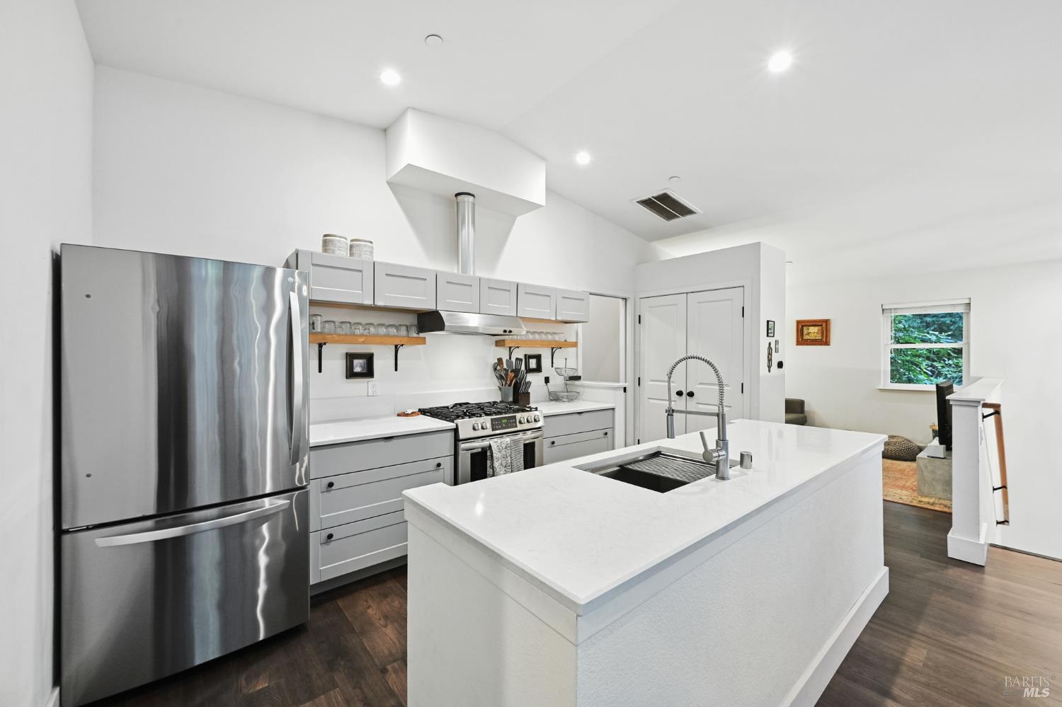 14831 Canyon 7 Road Guerneville, CA 95446 - Photo 5 of 50