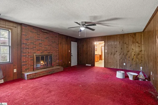 $165,000 | 215 Arcadia Drive, Anderson, SC 29621