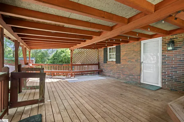 $165,000 | 215 Arcadia Drive, Anderson, SC 29621