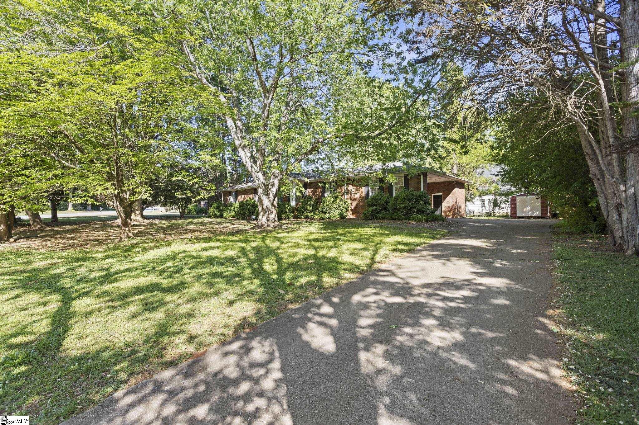215 Arcadia Drive Anderson, SC 29621 - Photo 3 of 20
