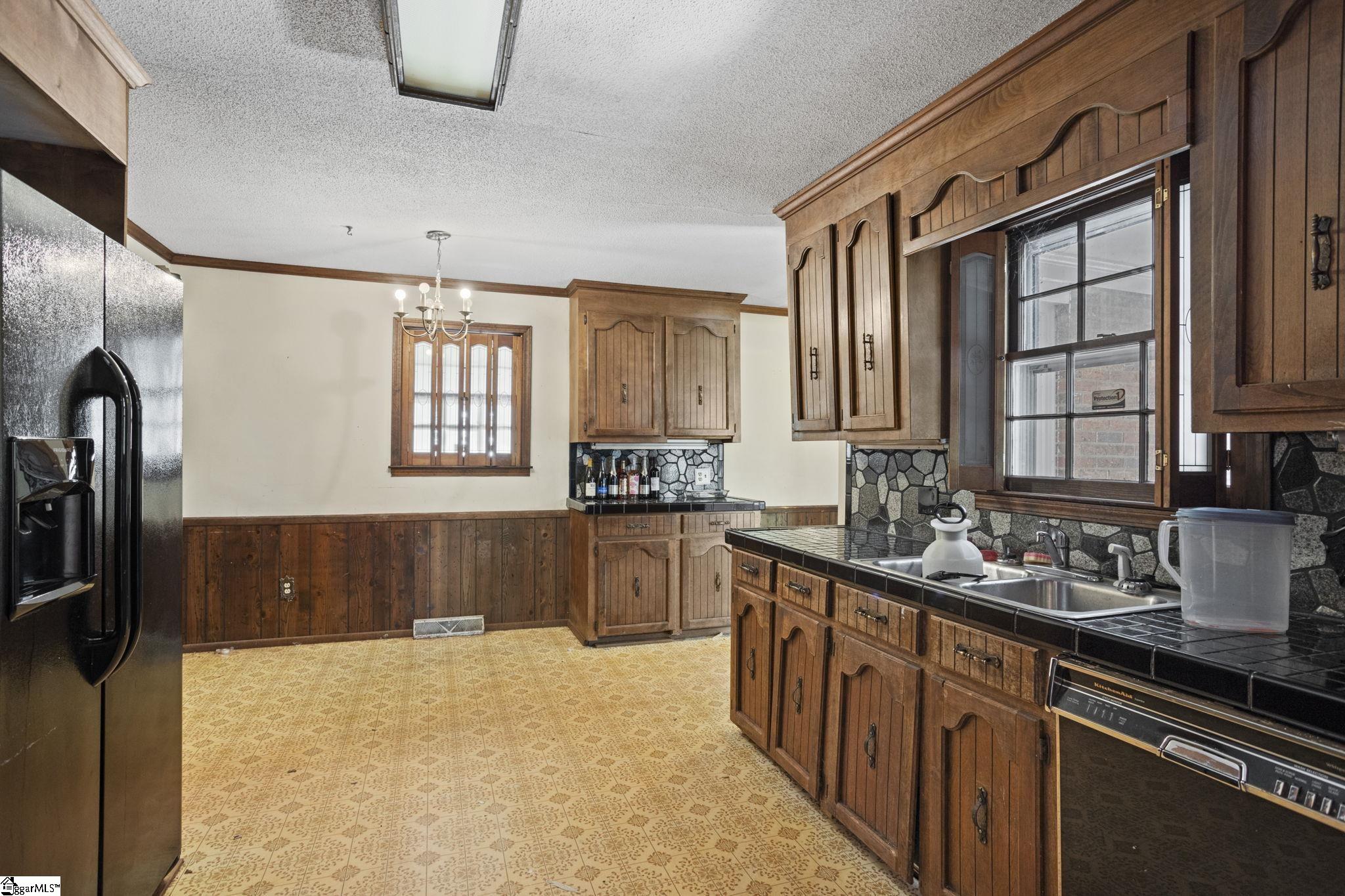 215 Arcadia Drive Anderson, SC 29621 - Photo 7 of 20