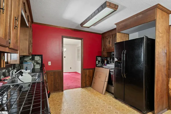 $165,000 | 215 Arcadia Drive, Anderson, SC 29621