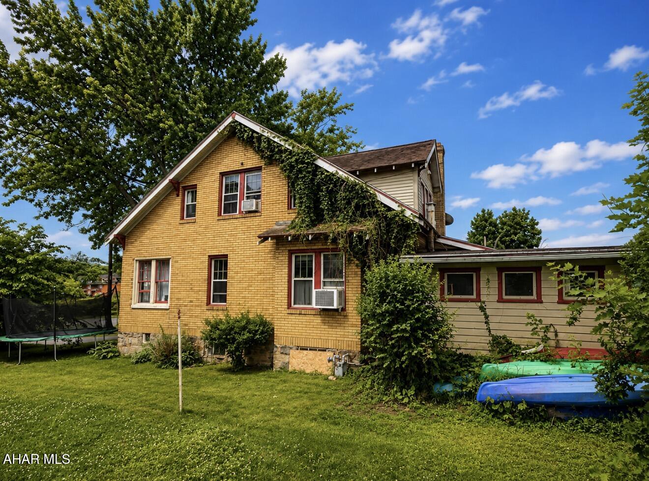 206 West Front Street Clearfield, PA 16830 - Photo 4 of 24