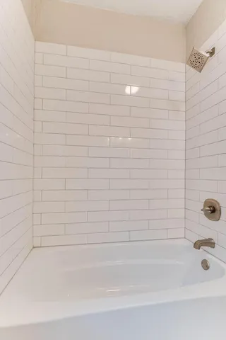 $756,000 | 220 West 33rd Street, Minneapolis, MN 55408