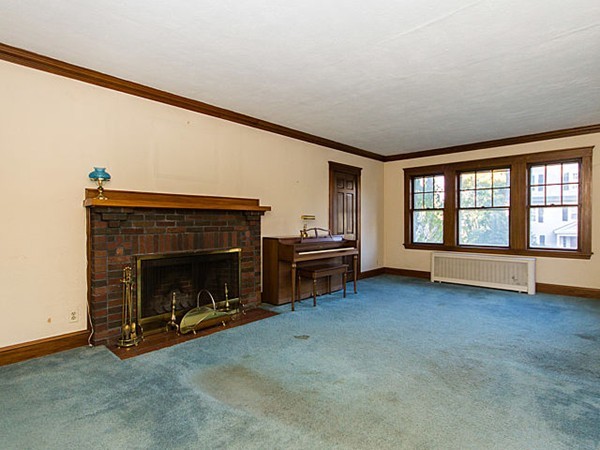 277 Florence Road Waltham, MA 02453 - Photo 5 of 24