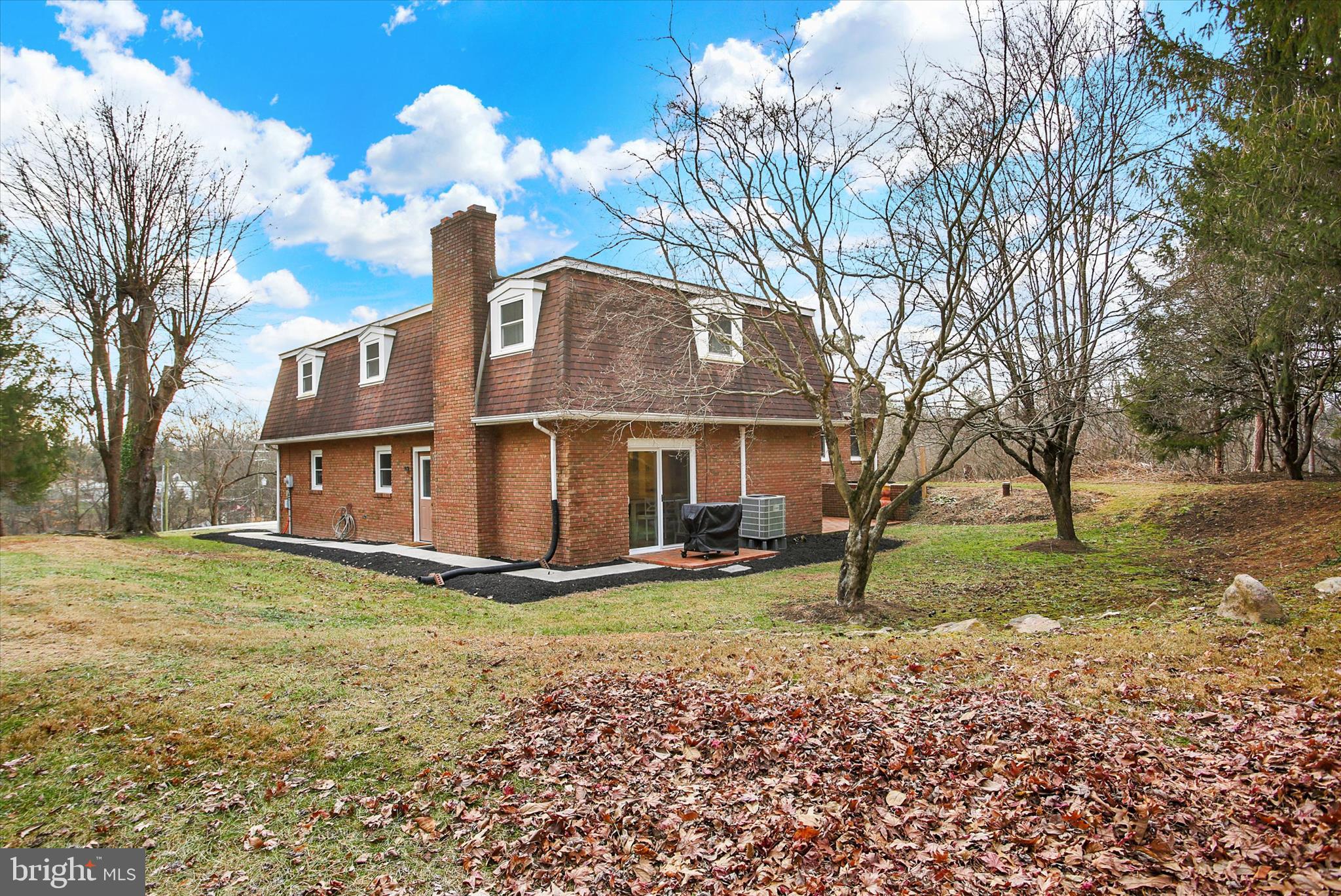 1421 Earlys Mill Road Palmyra, PA 17078 - Photo 13 of 84