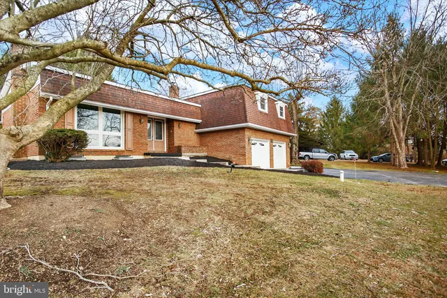 $650,000 | 1421 Earlys Mill Road, Palmyra, PA 17078