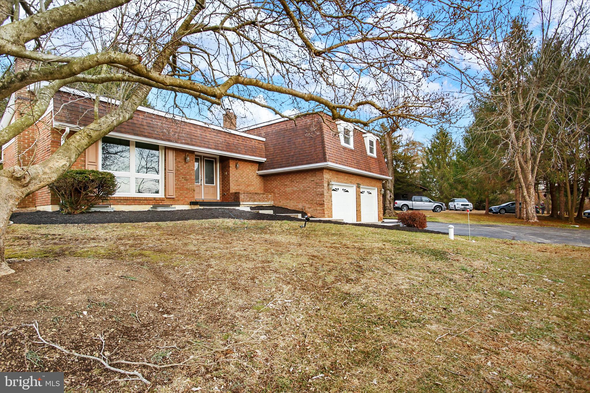 1421 Earlys Mill Road Palmyra, PA 17078 - Photo 4 of 84