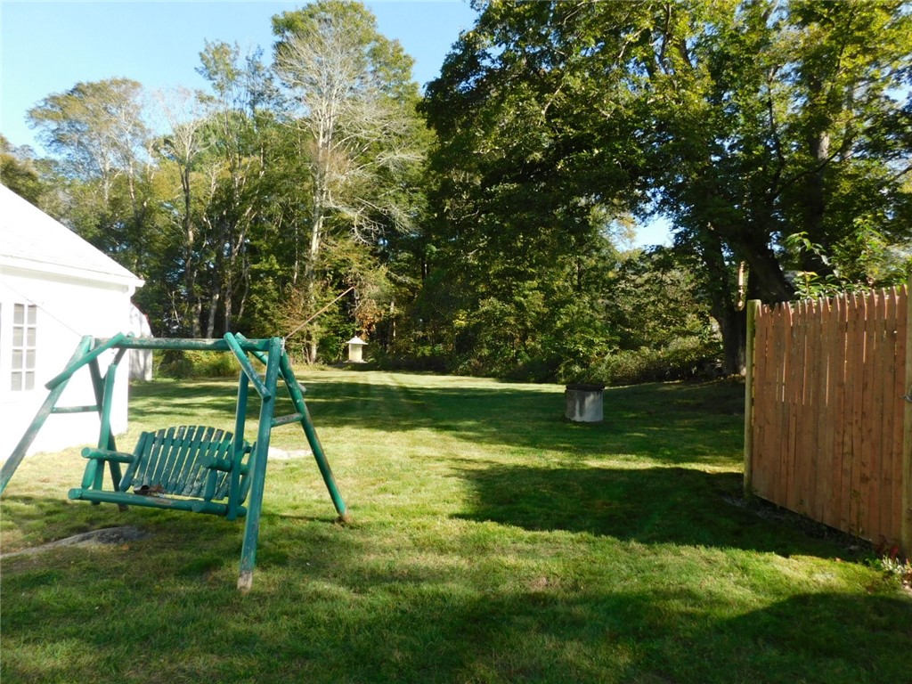 960 Main Street Hopkinton, RI 02832 - Photo 19 of 24