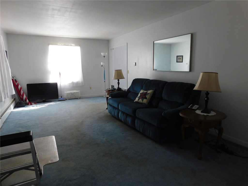 960 Main Street Hopkinton, RI 02832 - Photo 8 of 24