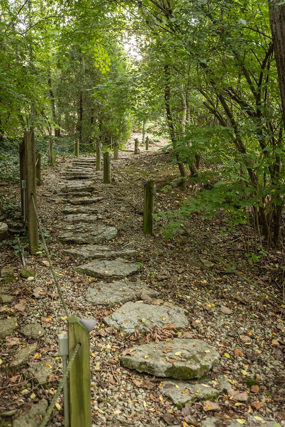11874 Snider Road Cincinnati, OH 45249 - Photo 34 of 39 Gallery Image 34