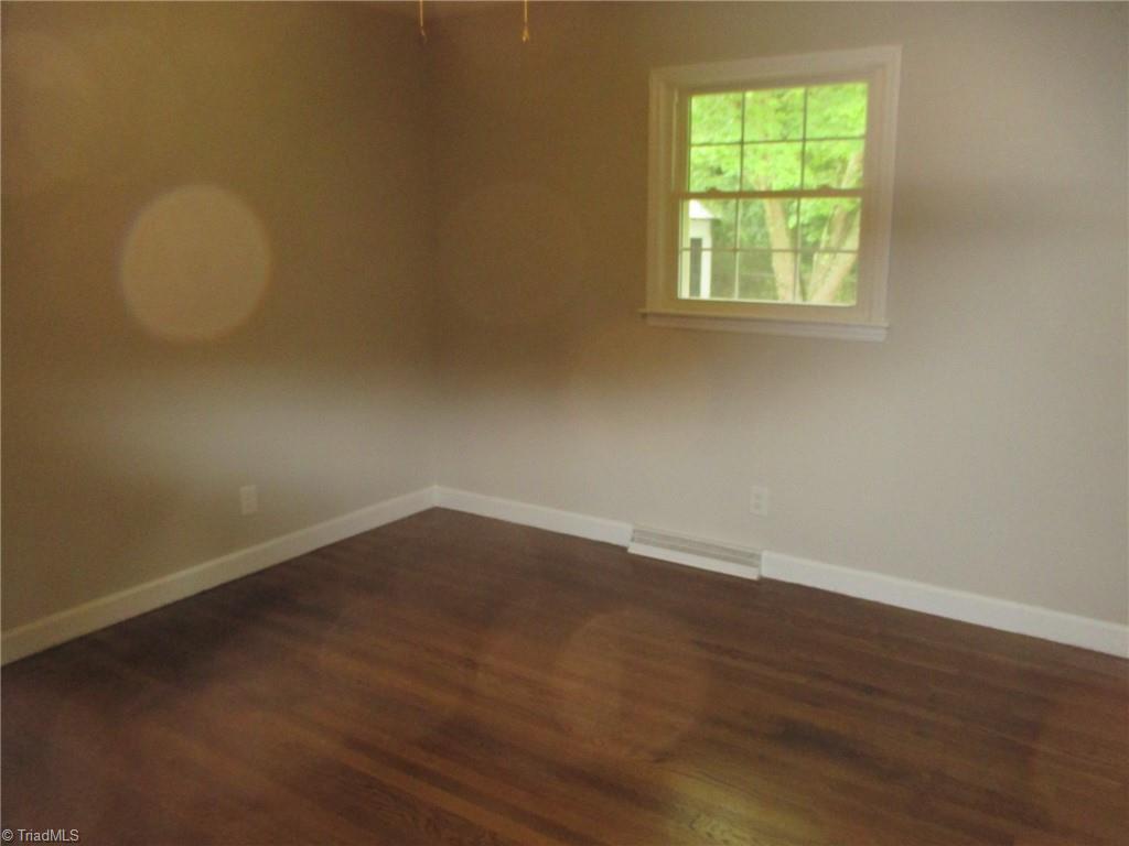 409 Price Road Lexington, NC 27295 - Photo 13 of 30 BEDROOM 2