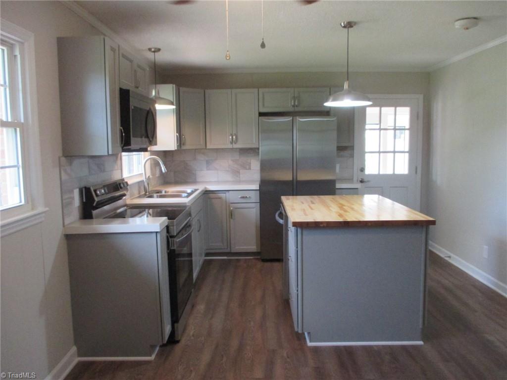 409 Price Road Lexington, NC 27295 - Photo 6 of 30