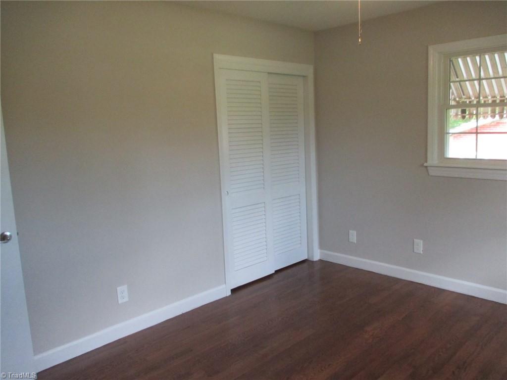 409 Price Road Lexington, NC 27295 - Photo 9 of 30 PRIMARY BEDROOM