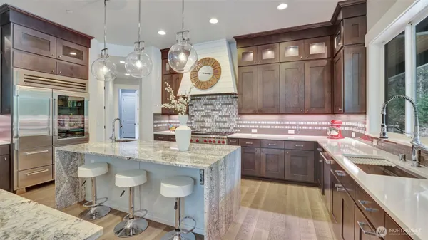 $2,599,950 | 28570 318th Drive Southeast, Ravensdale, WA 98051