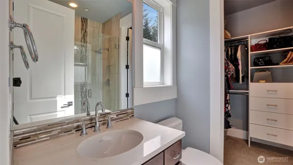 $2,599,950 | 28570 318th Drive Southeast, Ravensdale, WA 98051