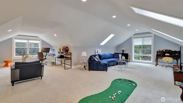 $2,599,950 | 28570 318th Drive Southeast, Ravensdale, WA 98051