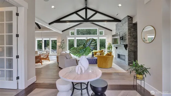 $2,599,950 | 28570 318th Drive Southeast, Ravensdale, WA 98051