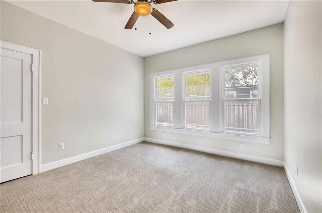 906 East 38th 1/2 Street Austin, TX 78751 - Photo 19 of 28