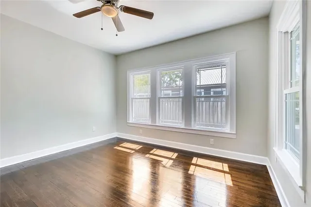 $725,000 | 906 East 38th 1/2 Street, Austin, TX 78751