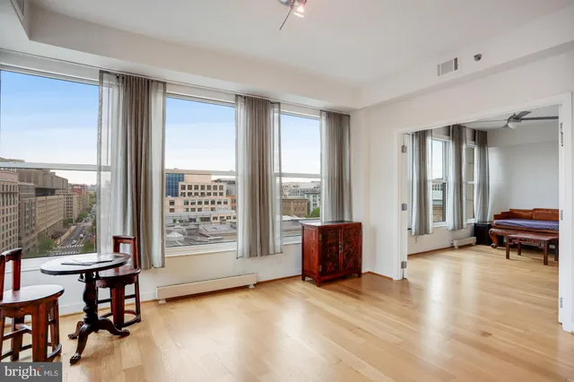 $1,495,000 | 675 E Street Northwest, Unit 900, Washington, DC 20004