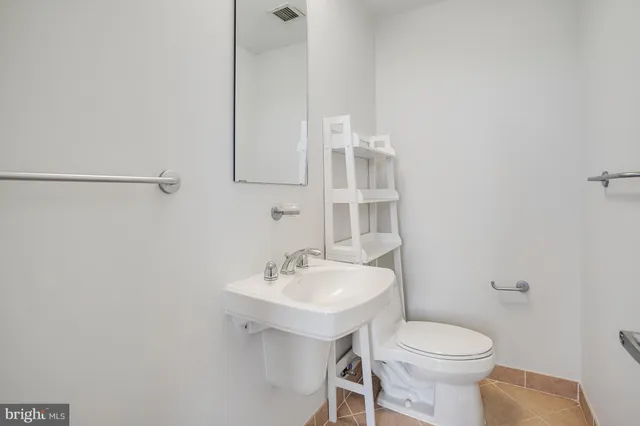 $1,495,000 | 675 E Street Northwest, Unit 900, Washington, DC 20004