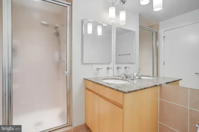 $1,495,000 | 675 E Street Northwest, Unit 900, Washington, DC 20004