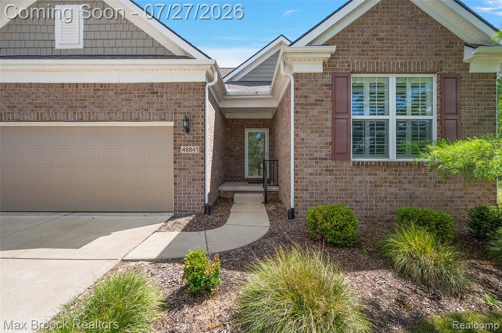 48841 Rockview Road Novi, MI 48374 - Photo 2 of 22