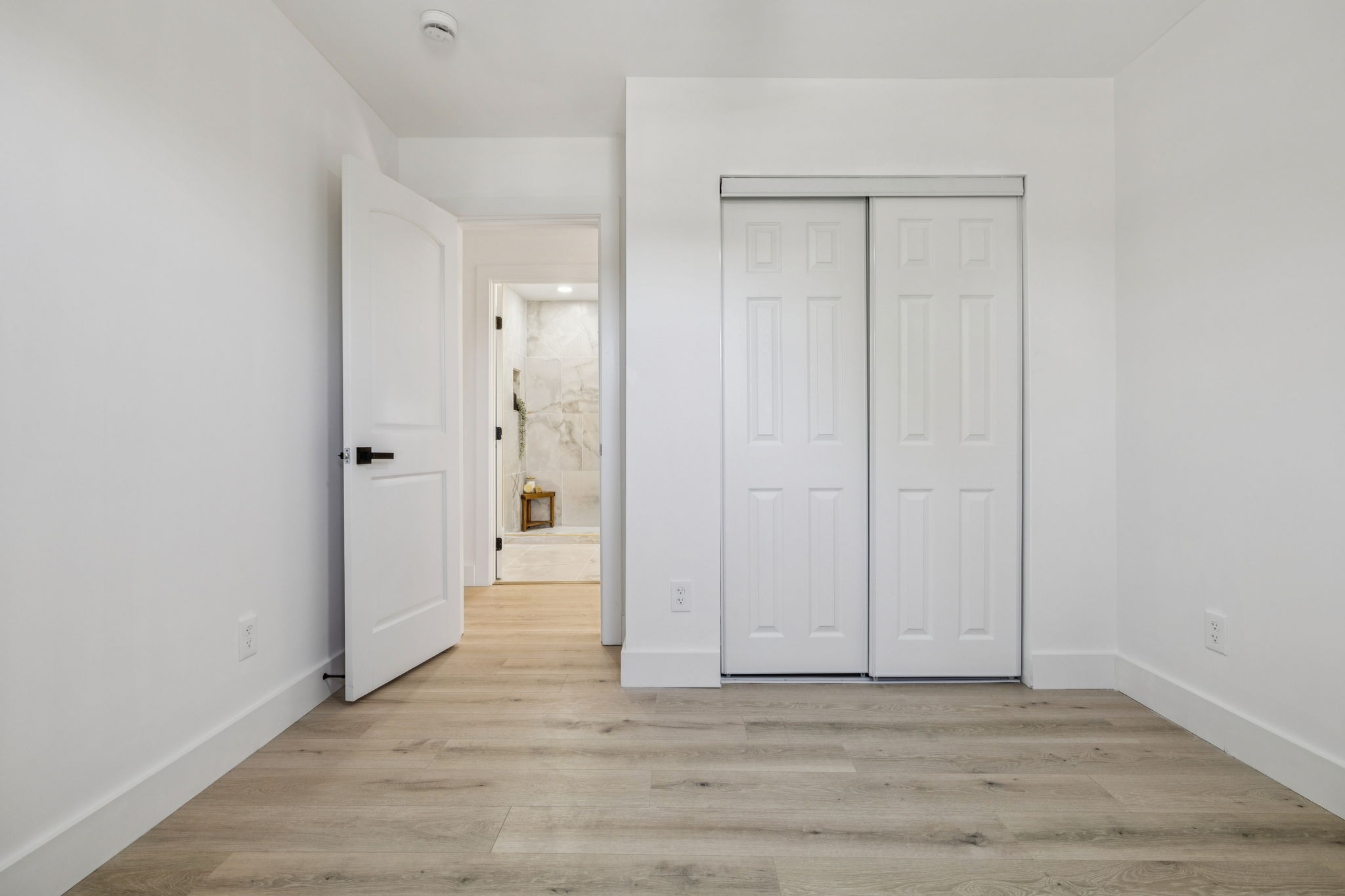 116 Ridgecrest Drive Hendersonville, TN 37075 - Photo 24 of 38 a view of an empty room