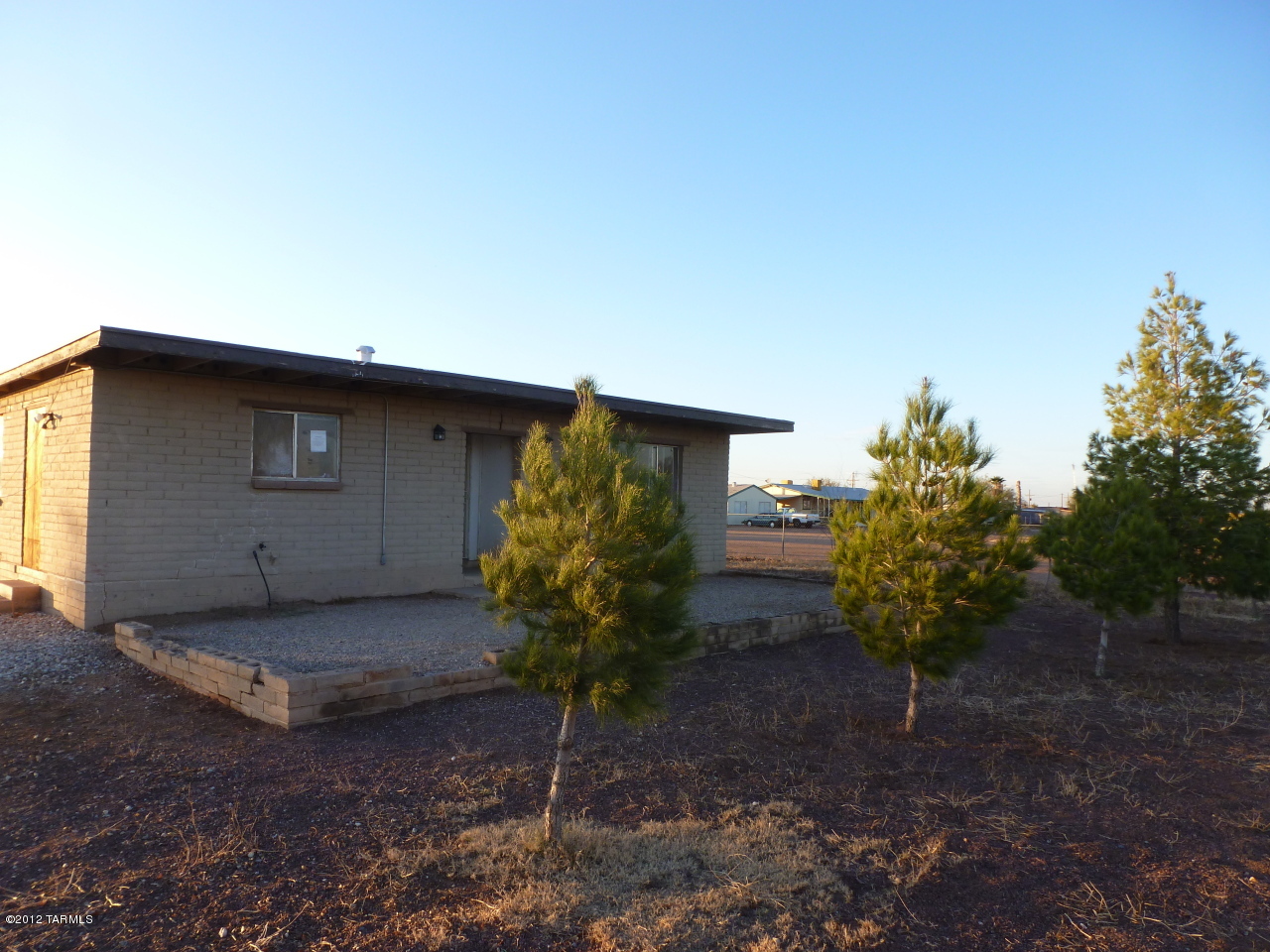 10041 North Volk Road Marana, AZ 85653 - Photo 2 of 27