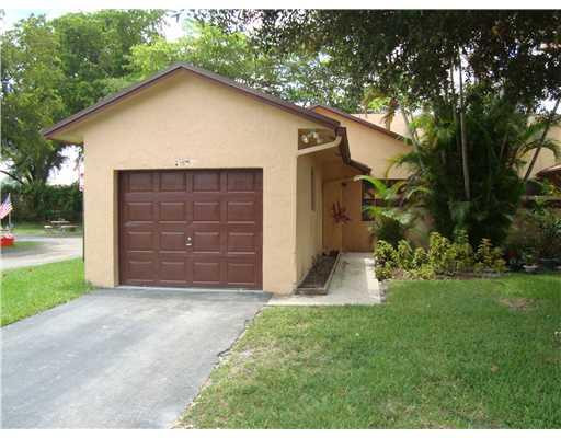 5370 Gate Lake Road, Unit 5370 Tamarac, FL 33319 - Photo 1 of 7 Exterior Front