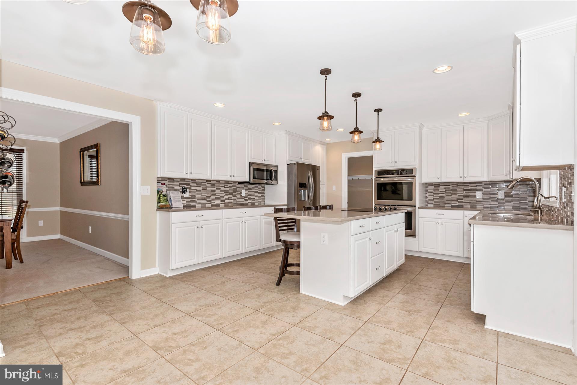 17101 Campbell Farm Road Poolesville, MD 20837 - Photo 8 of 30 Kitchen