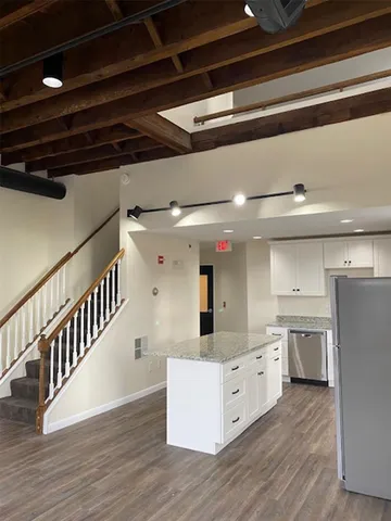 $2,500 | 1181 Elm Street, Manchester, NH 03101