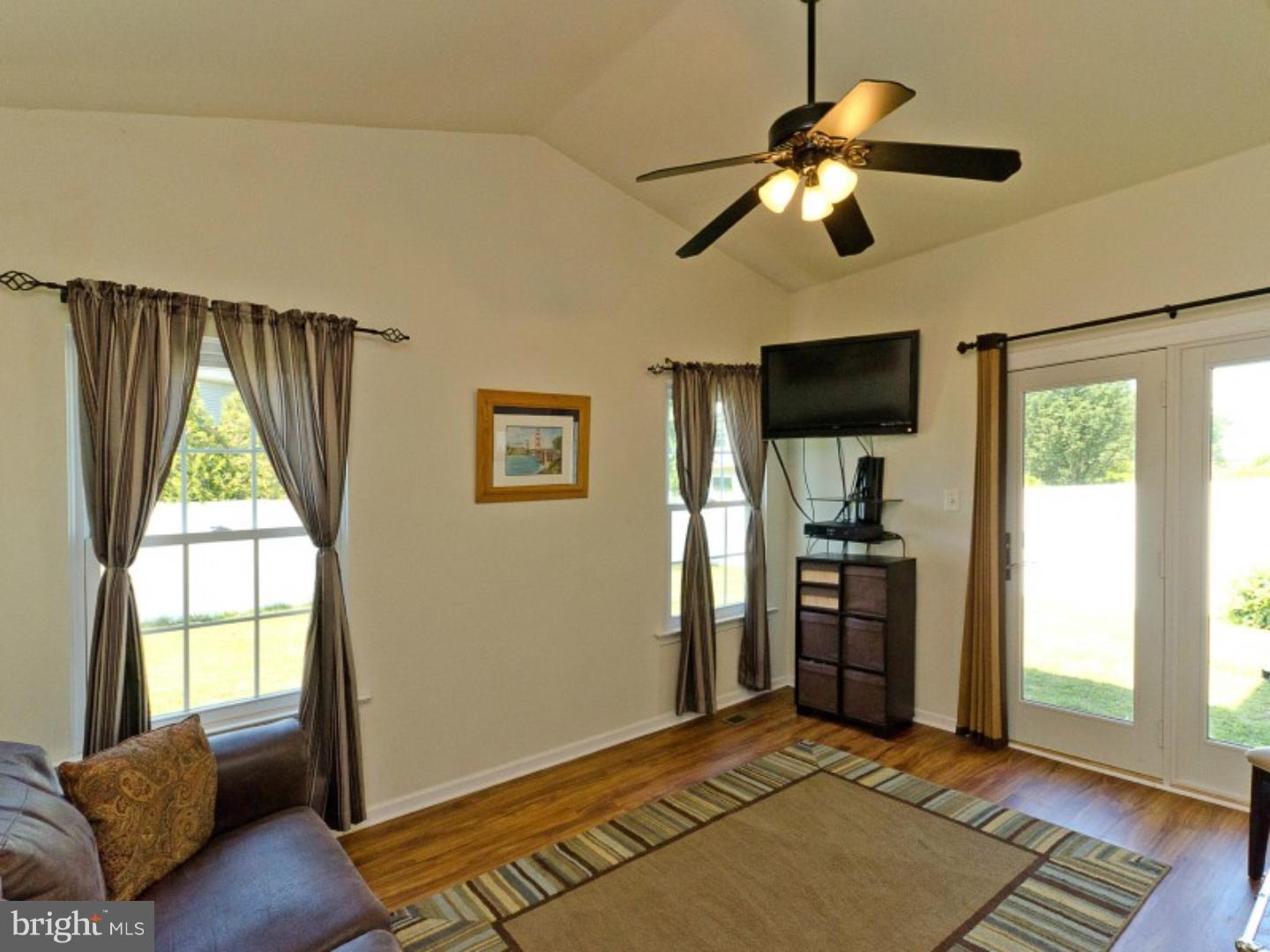 4911 Cabin Run Road Pipersville, PA 18947 - Photo 10 of 21 Gallery Image 10