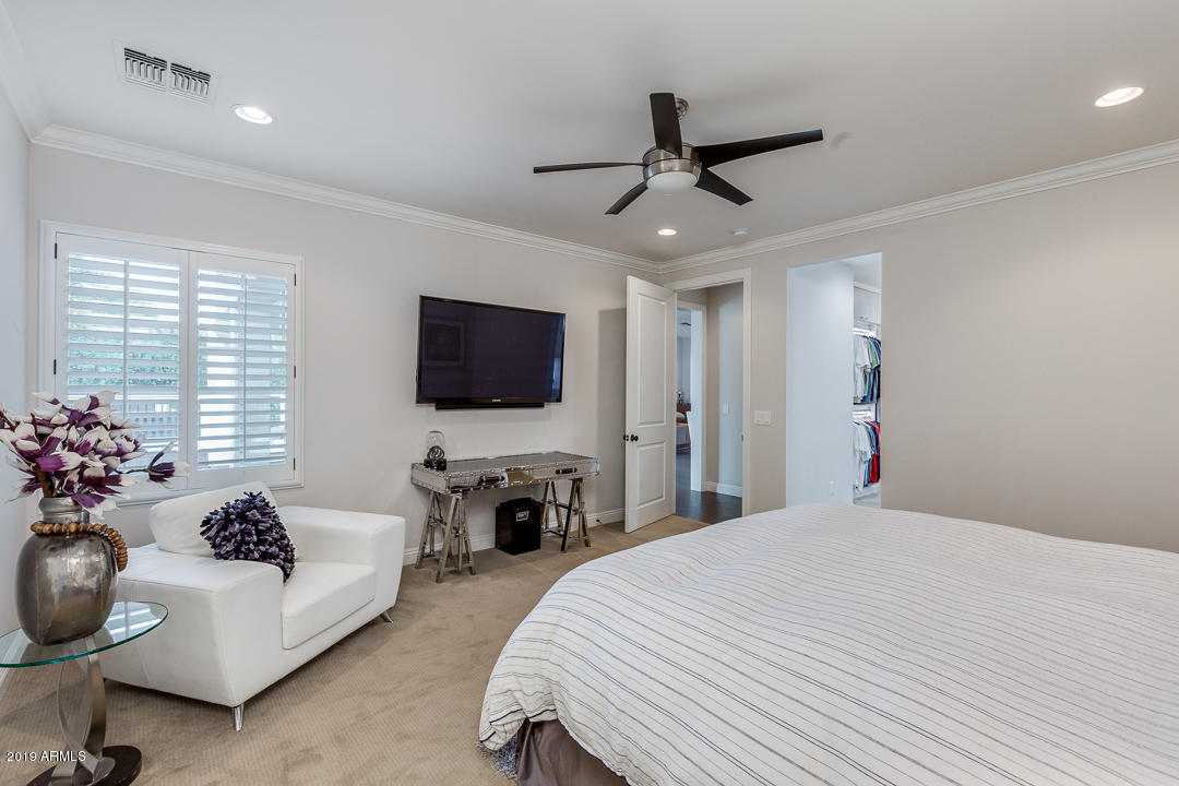 4233 East Cheery Lynn Road Phoenix, AZ 85018 - Photo 21 of 48 25-Cheery_