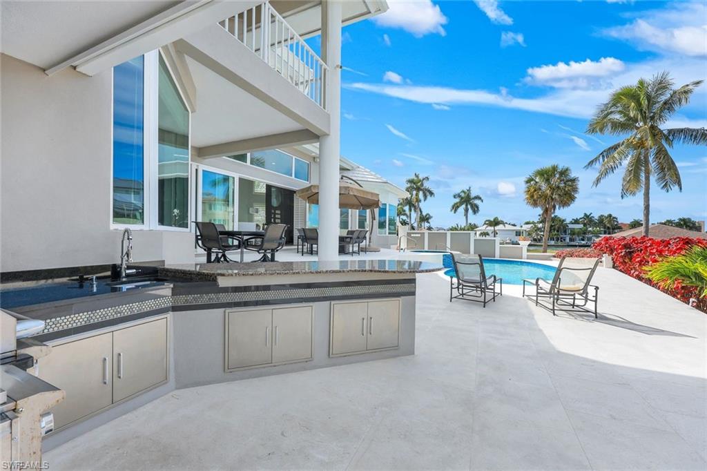 375 Germain Avenue Naples, FL 34108 - Photo 28 of 48