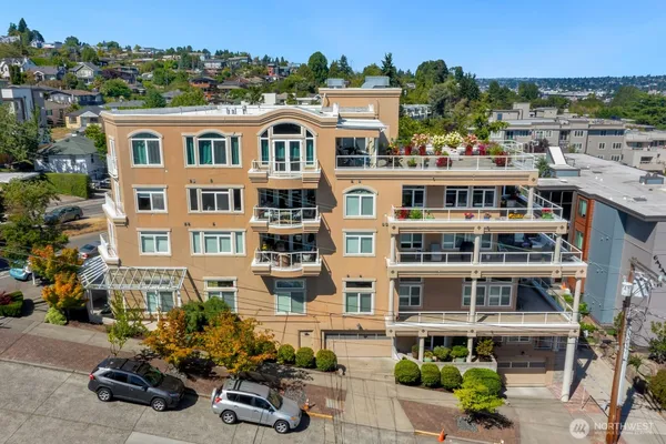 $649,000 | 2100 Thorndyke Avenue West, Unit 101, Seattle, WA 98199