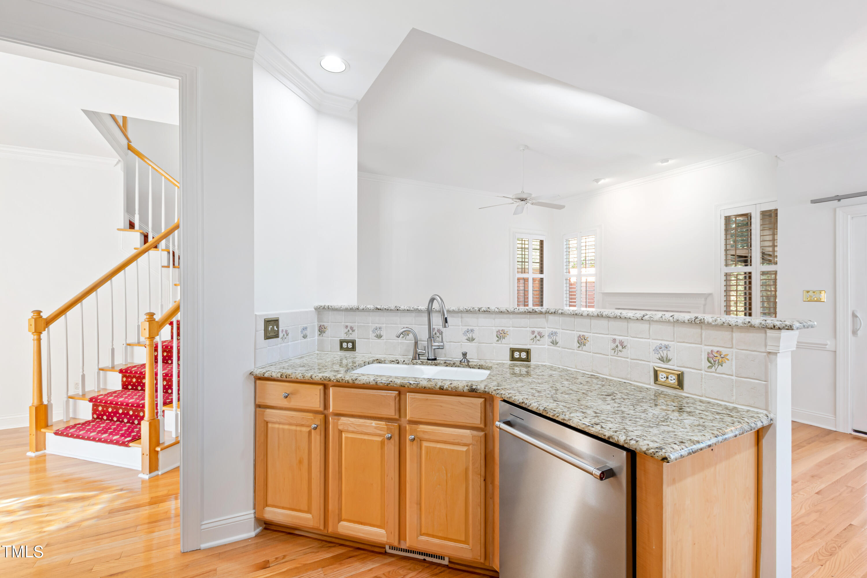 7412 Fontana Ridge Lane Raleigh, NC 27613 - Photo 13 of 52 Kitchen