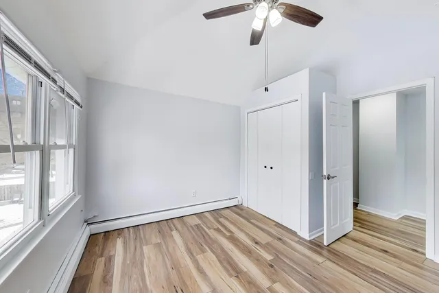 $475,000 | 1638 Oakwood Avenue, Des Plaines, IL 60016