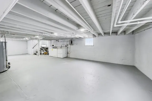 $475,000 | 1638 Oakwood Avenue, Des Plaines, IL 60016