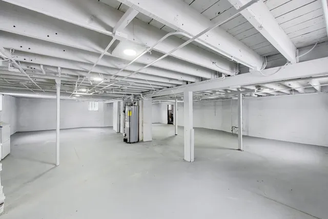 $475,000 | 1638 Oakwood Avenue, Des Plaines, IL 60016