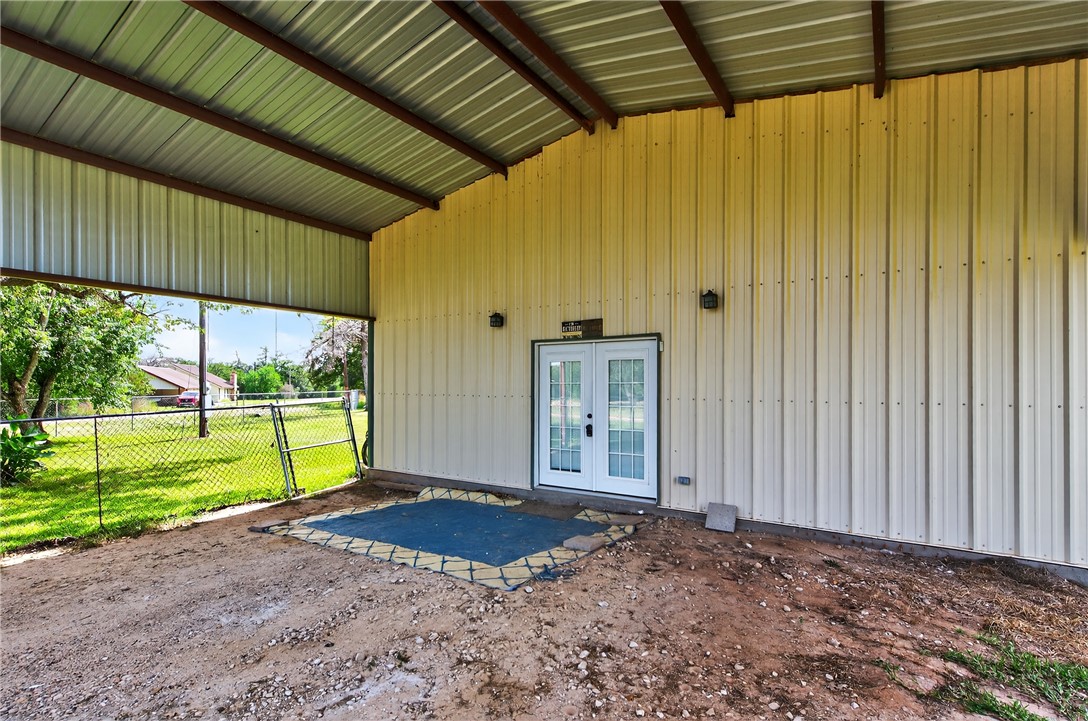 409 Ripple Creek Lane Somerville, TX 77879 - Photo 33 of 33 a view of backyard with green space