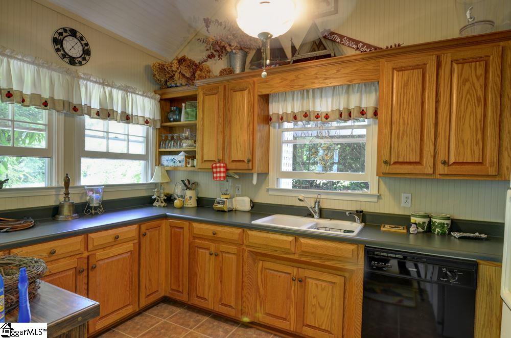 164 Cardinal Court Chesnee, SC 29323 - Photo 33 of 36 Gallery Image 33